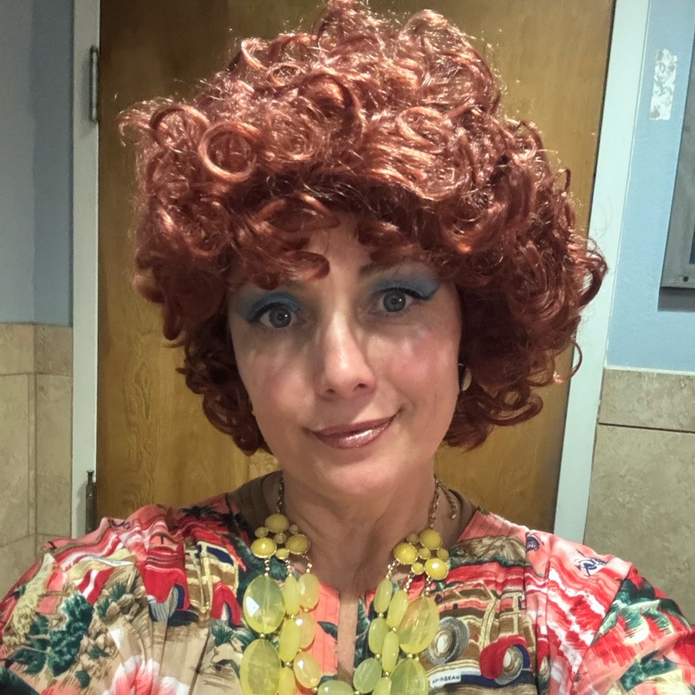 Meet your Posher, Michele